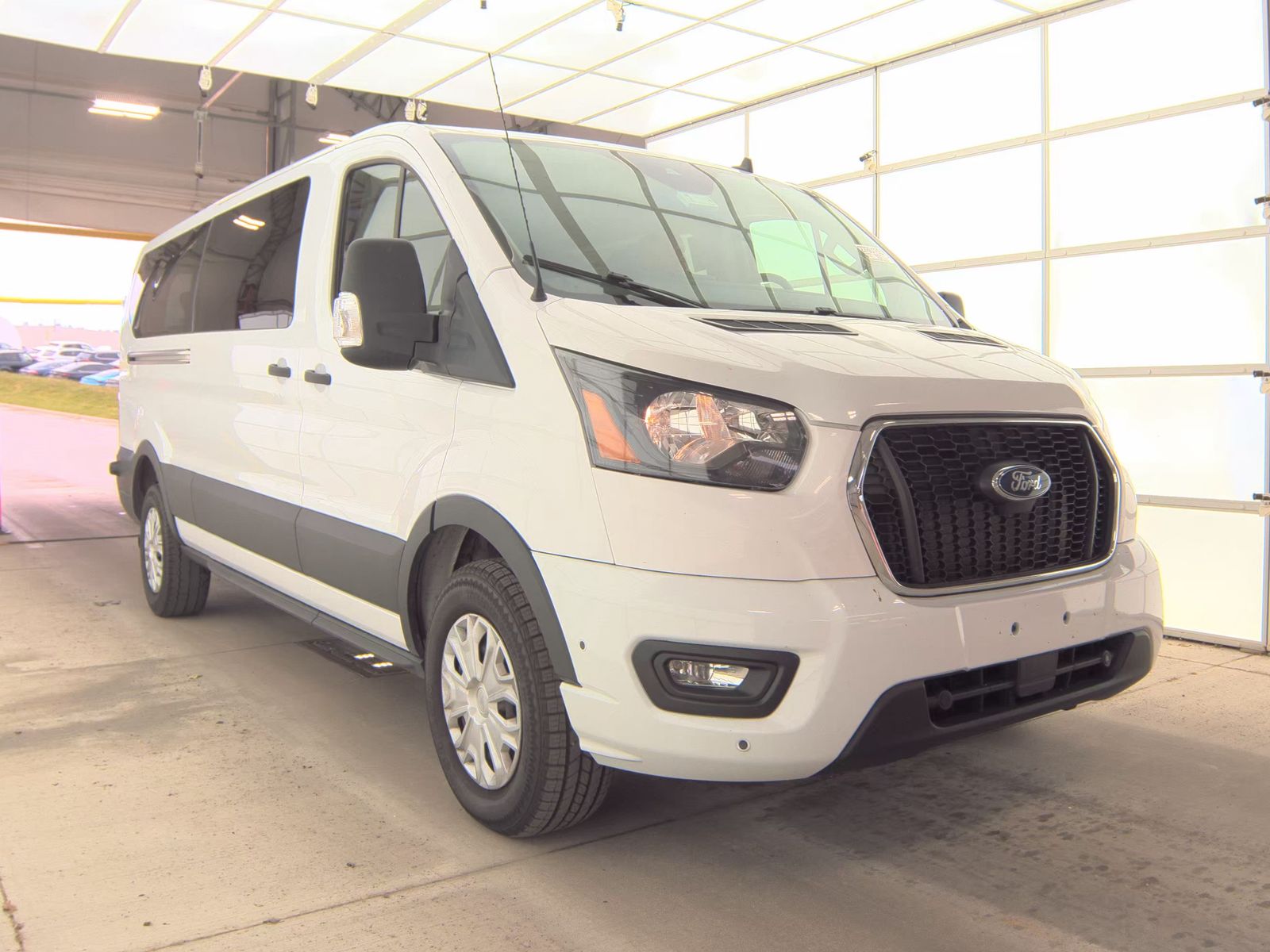 FORD TRANSIT 350 - 5