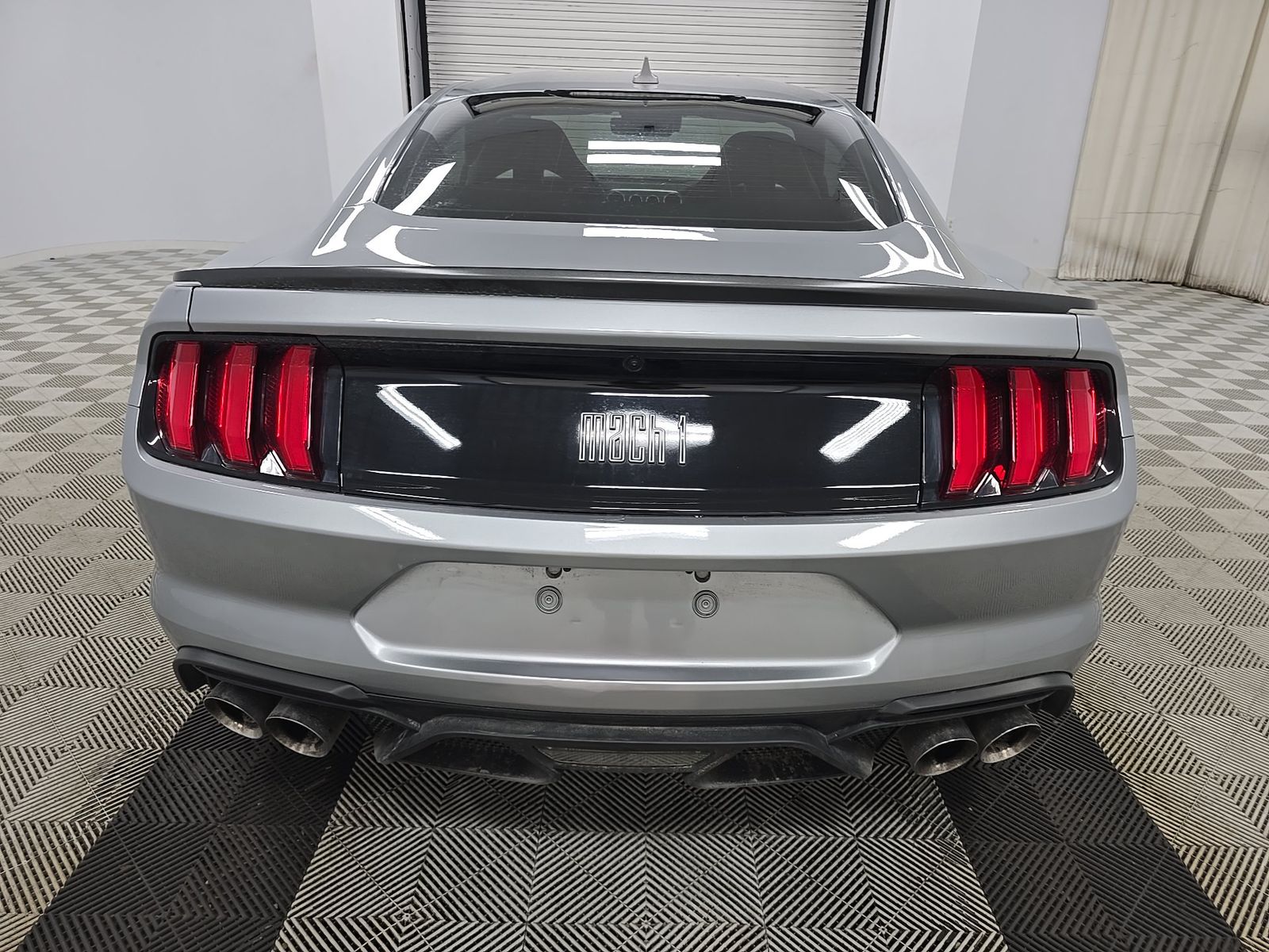 FORD MUSTANG - 6
