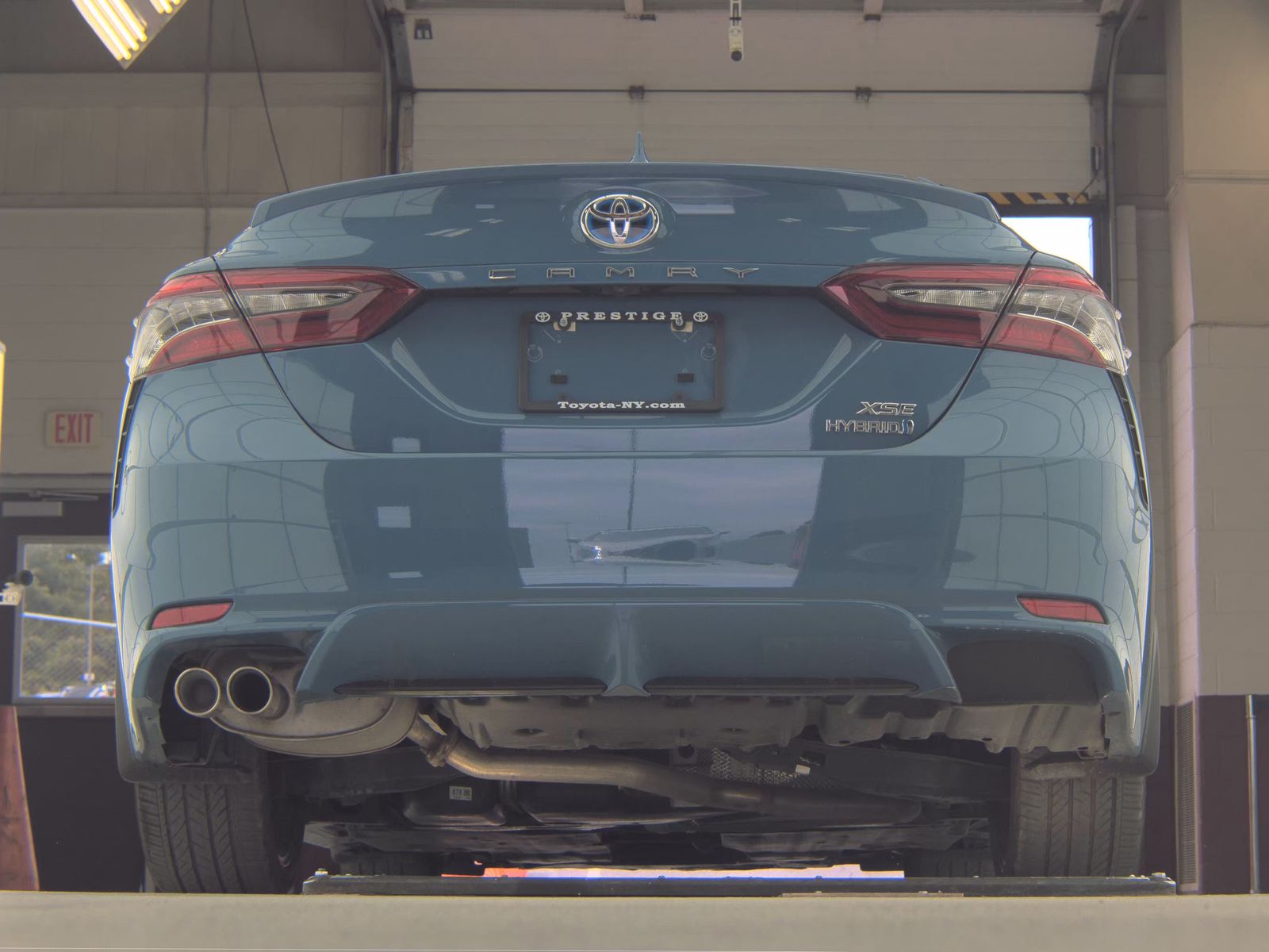 TOYOTA CAMRY - 8