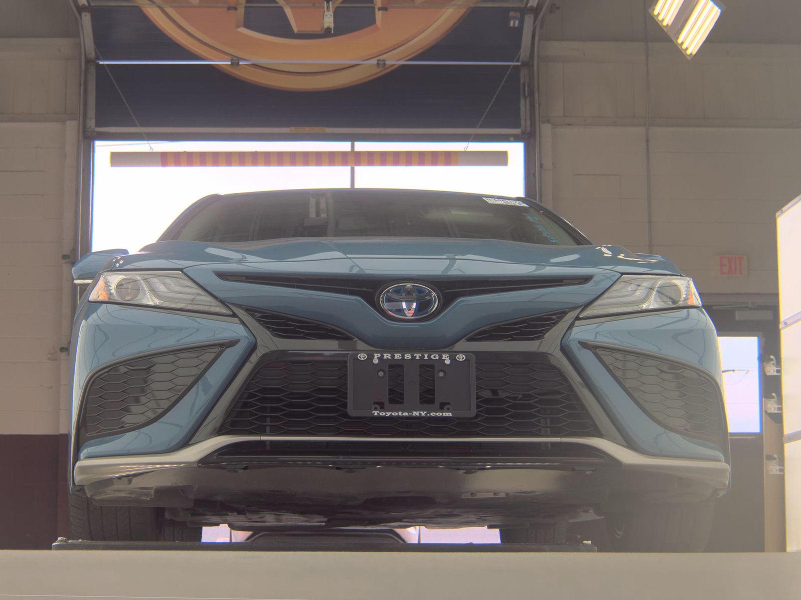 TOYOTA CAMRY - 4