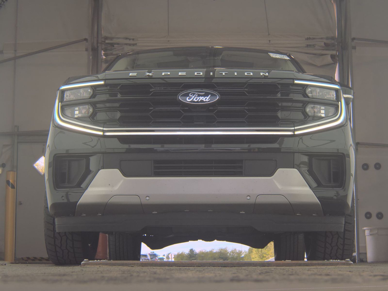 FORD EXPEDITION MAX - 4