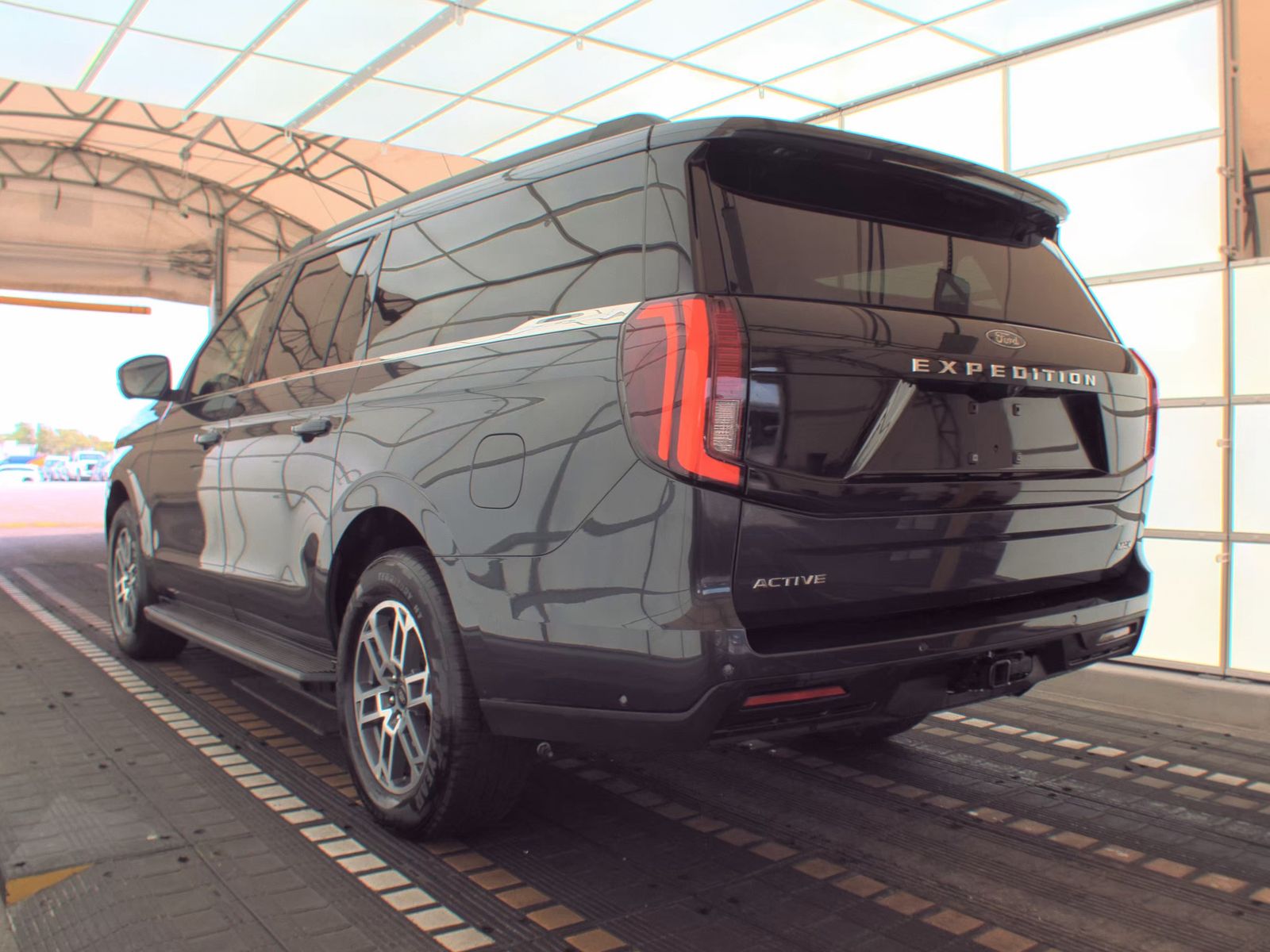 FORD EXPEDITION MAX - 9