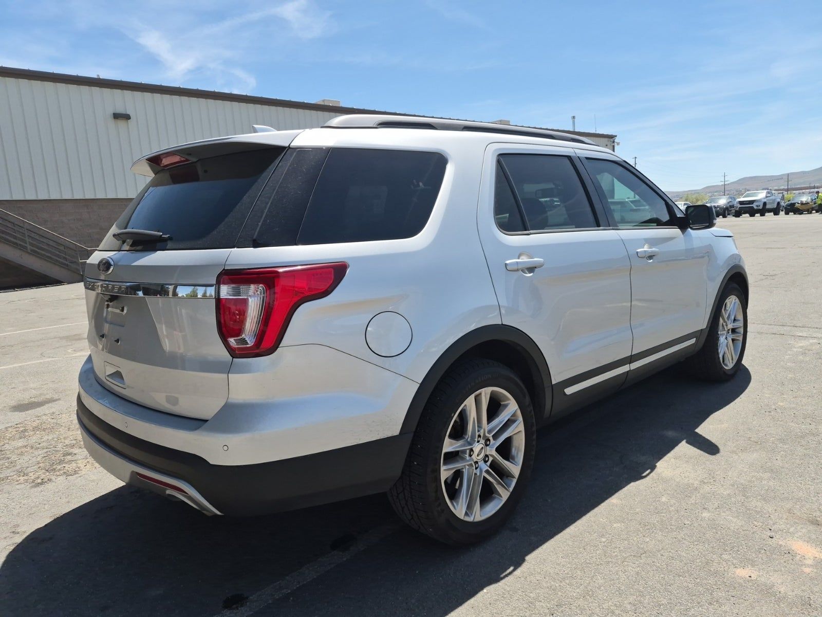 FORD EXPLORER - 6
