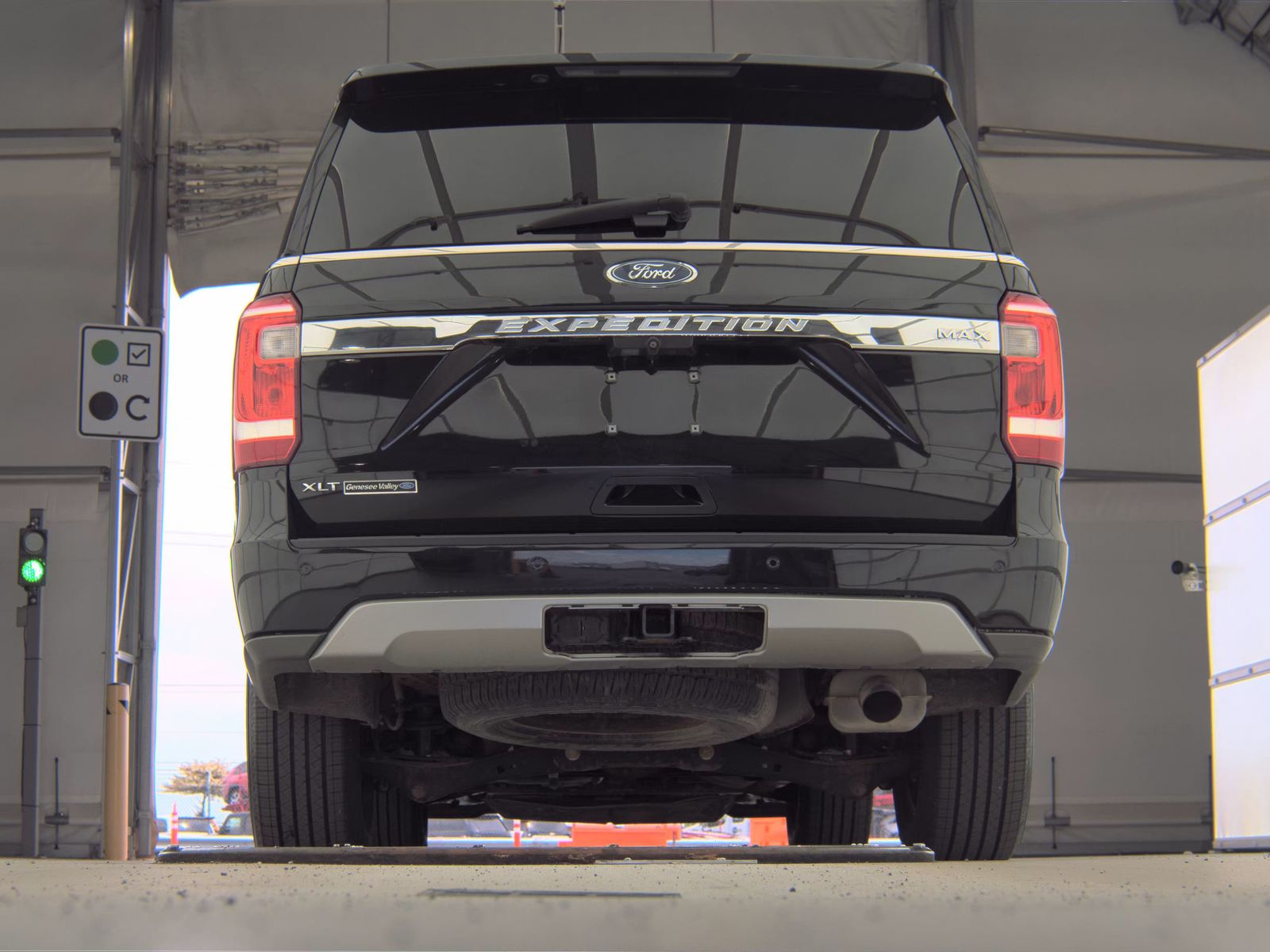 FORD EXPEDITION MAX - 8
