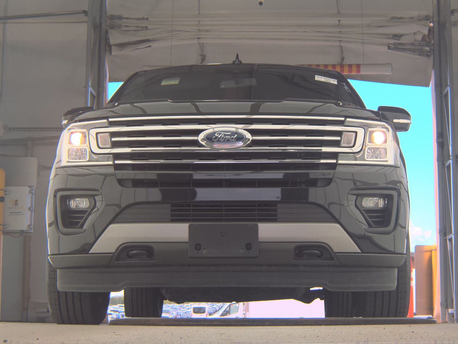 FORD EXPEDITION MAX - 4