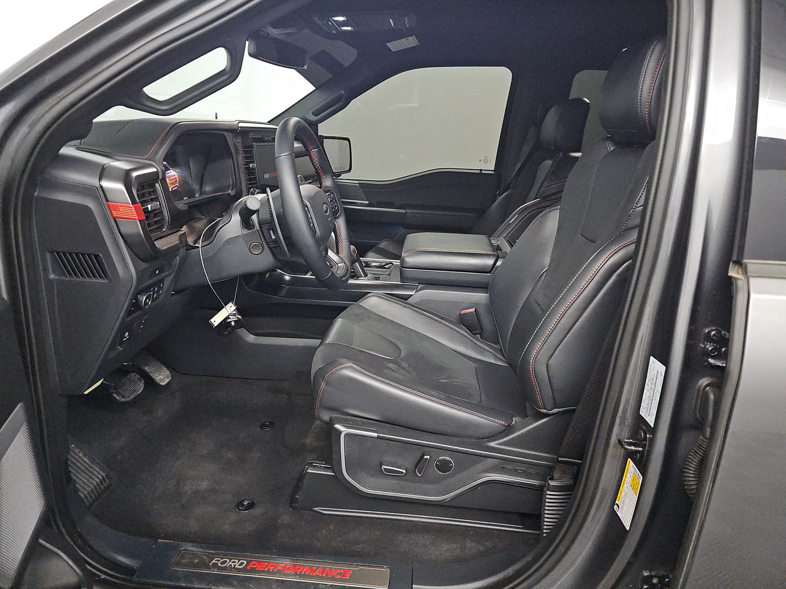 FORD F-150 - 8
