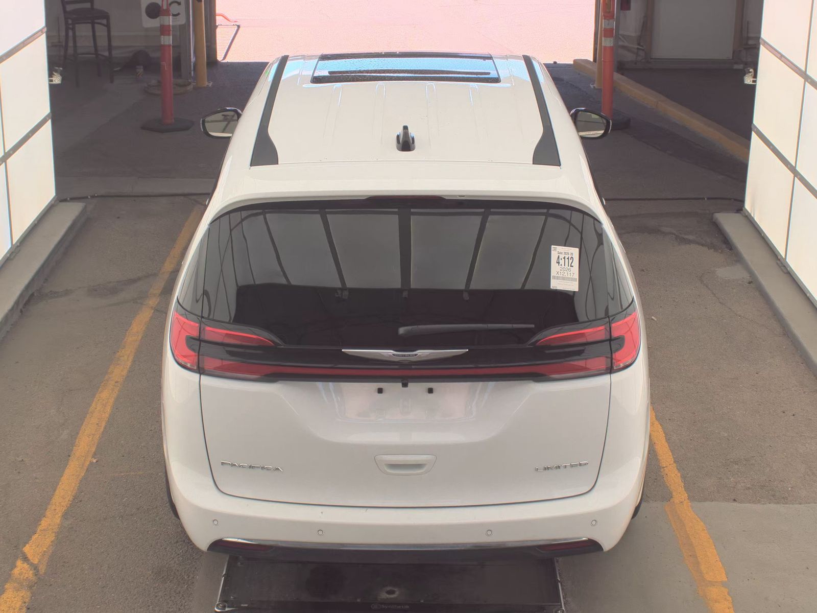 2026 Chrysler Pacifica Limited FWD