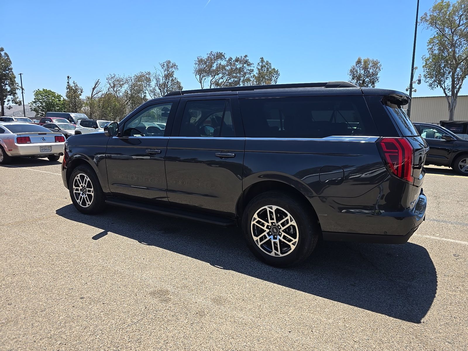 FORD EXPEDITION MAX - 7