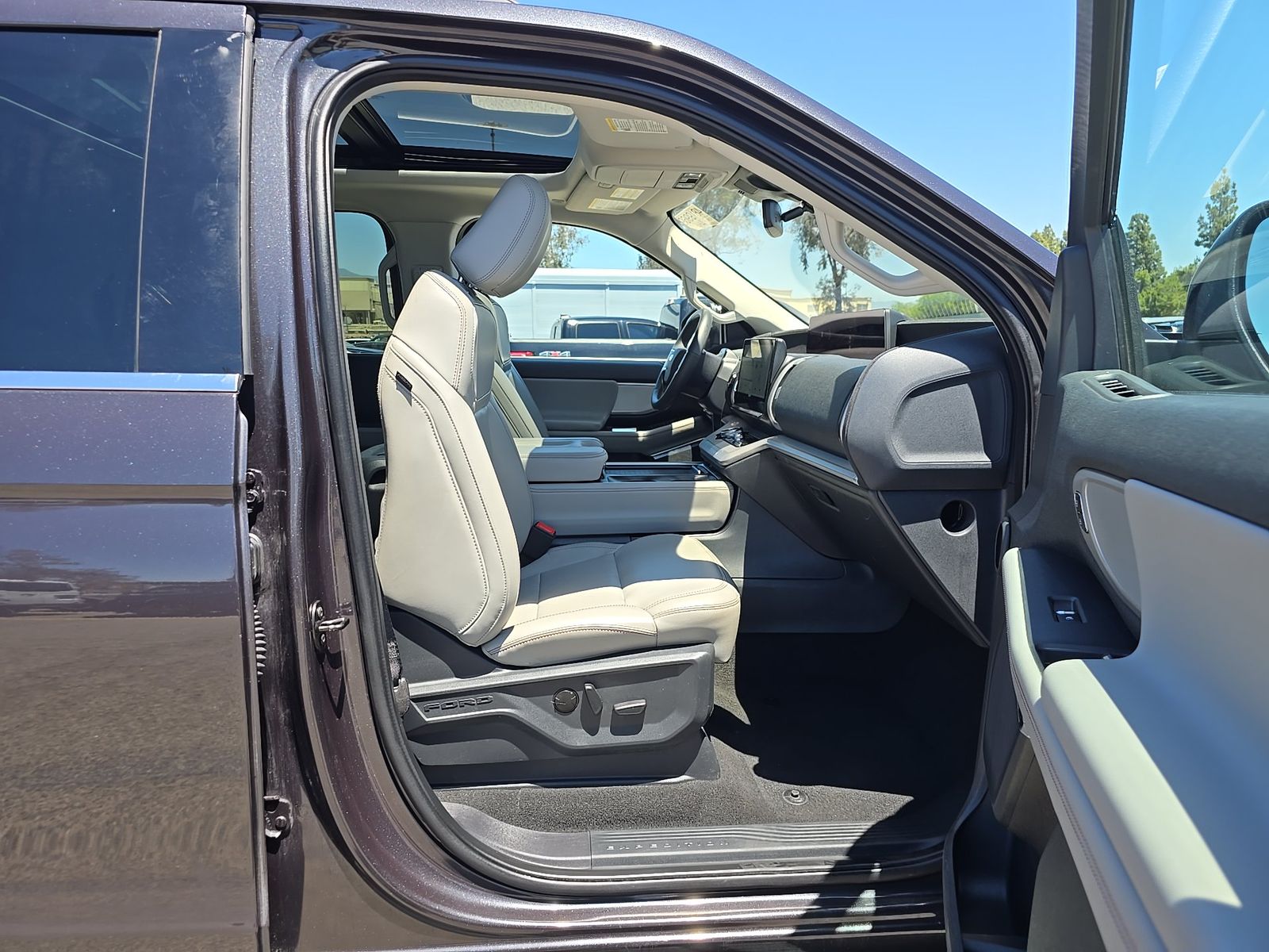 FORD EXPEDITION MAX - 9