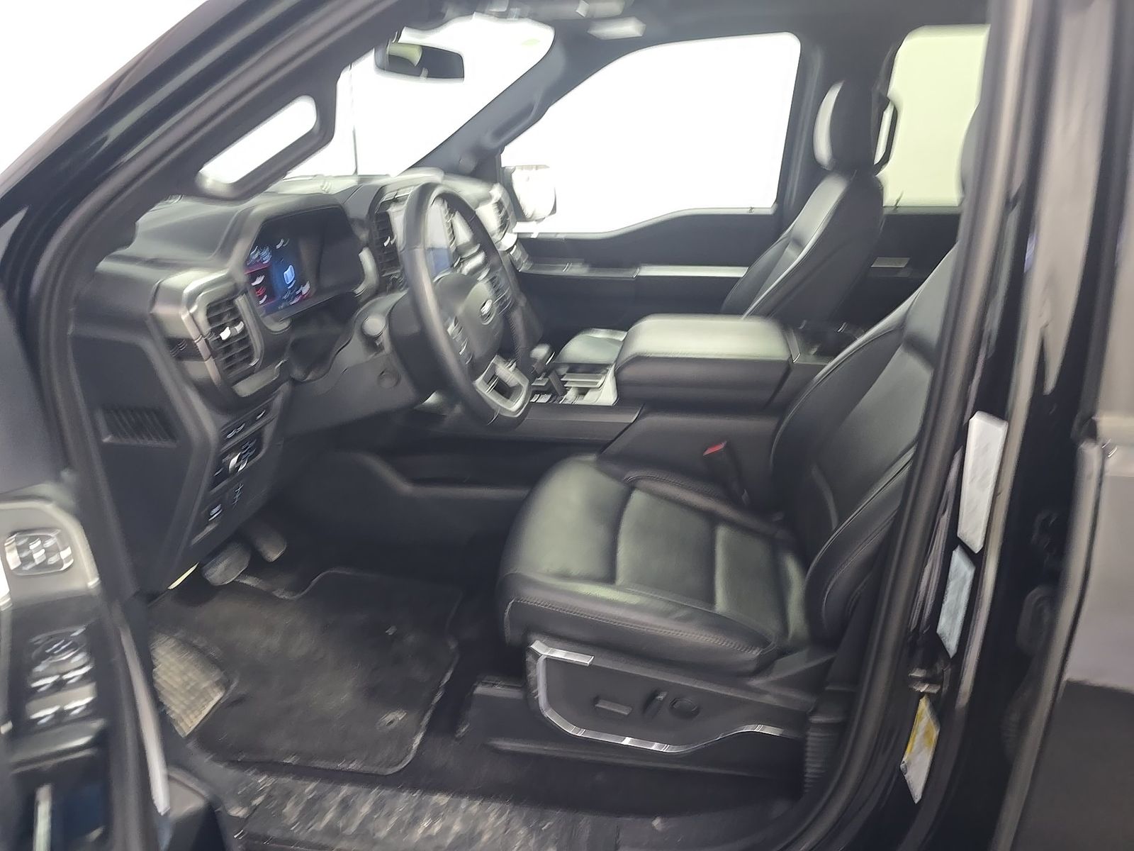 FORD F-150 - 8