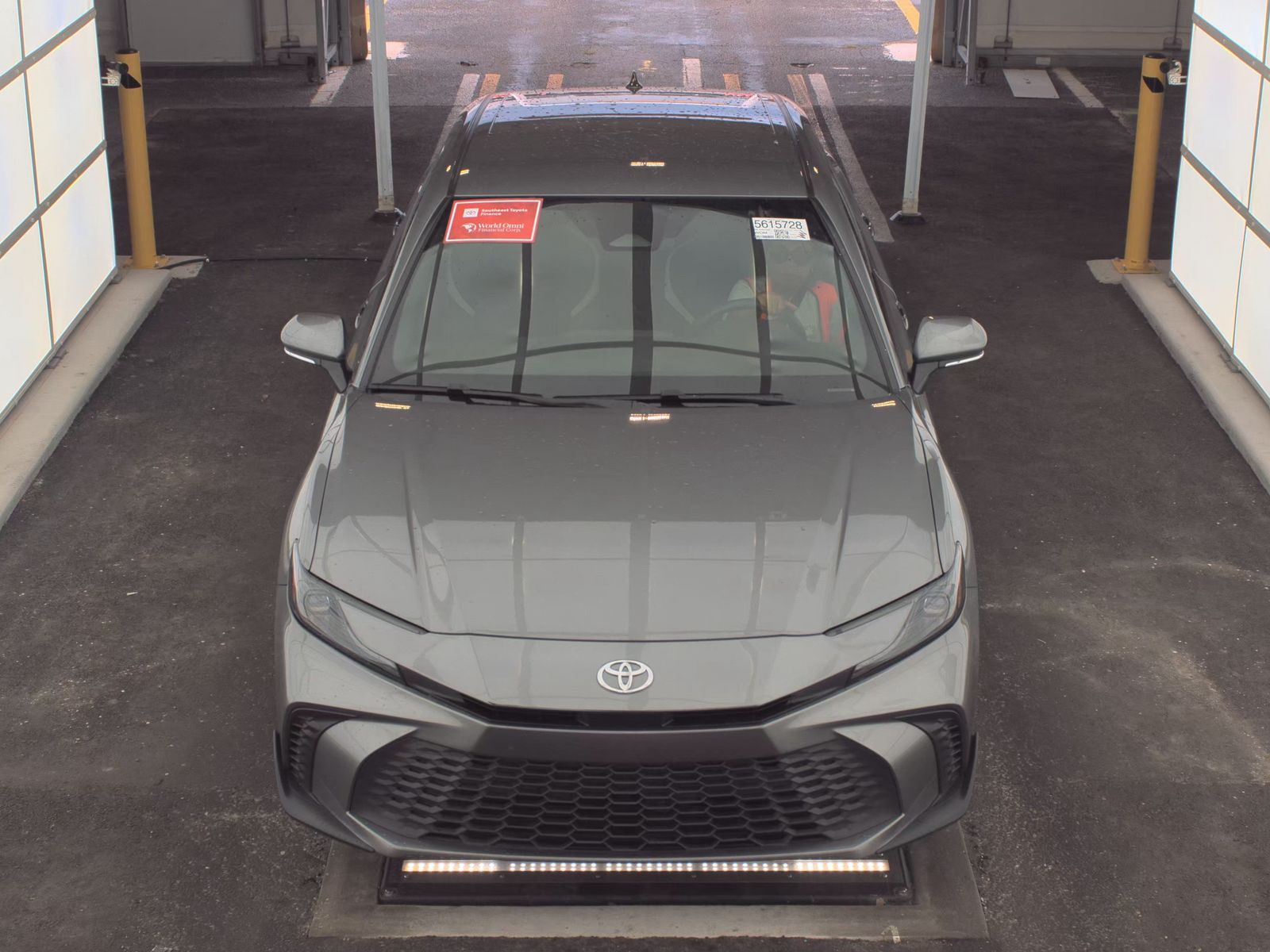 TOYOTA CAMRY - 3