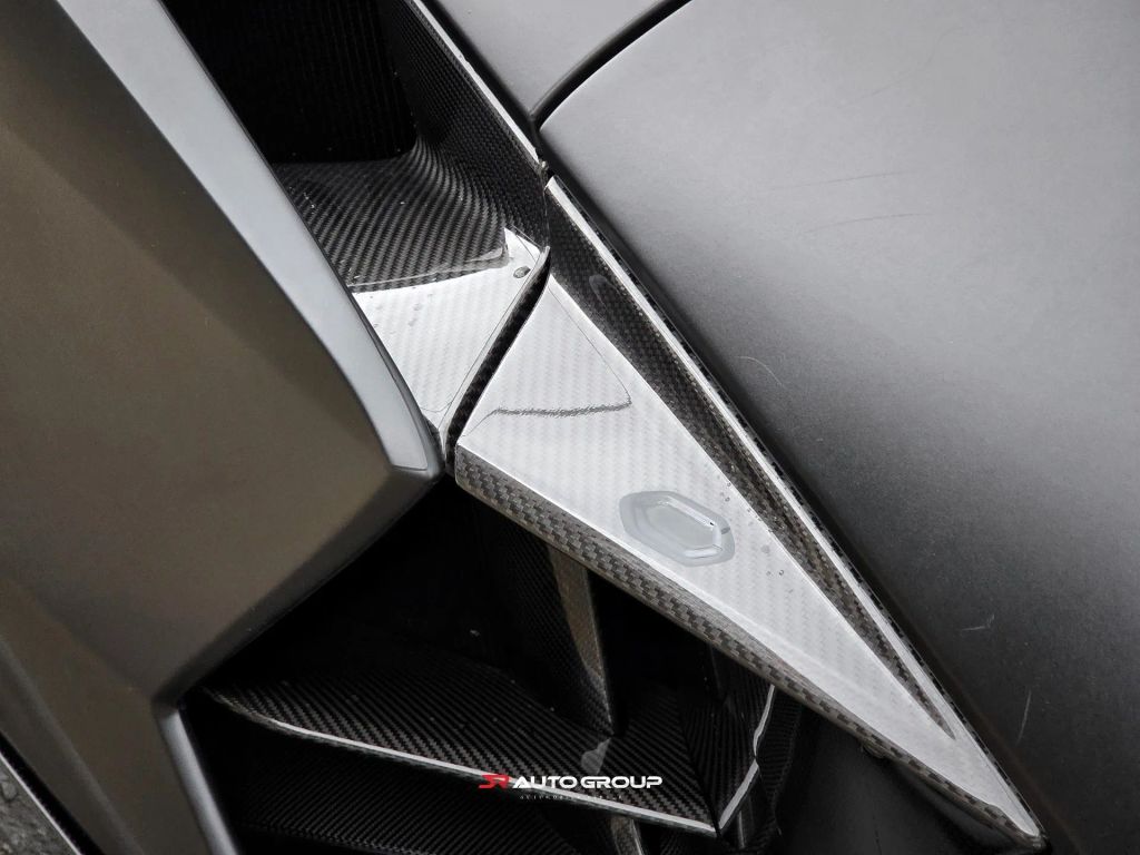 2024 Lamborghini Revuelto Base AWD