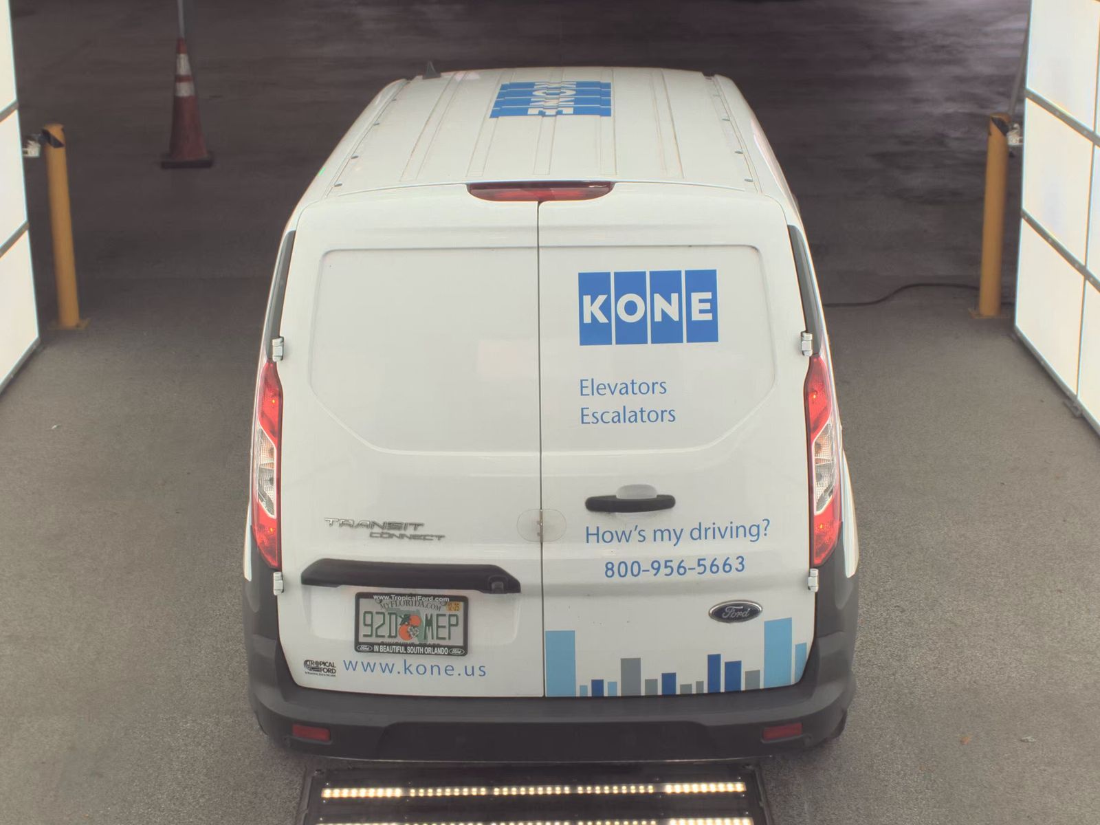 FORD TRANSIT CONNECT - 7