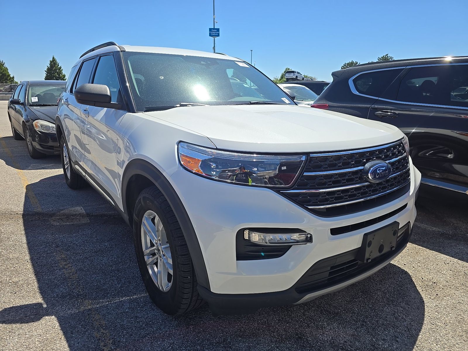 FORD EXPLORER - 4