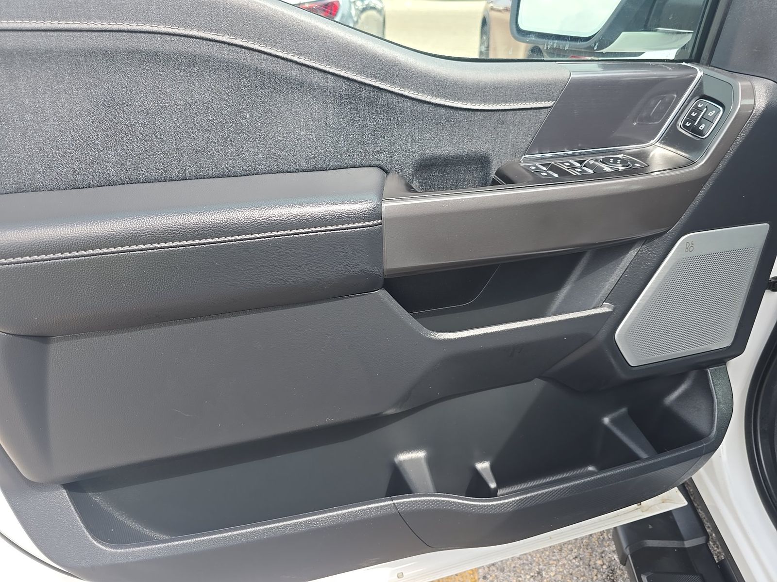 2024 Ford F-150 Hybrid Lariat AWD