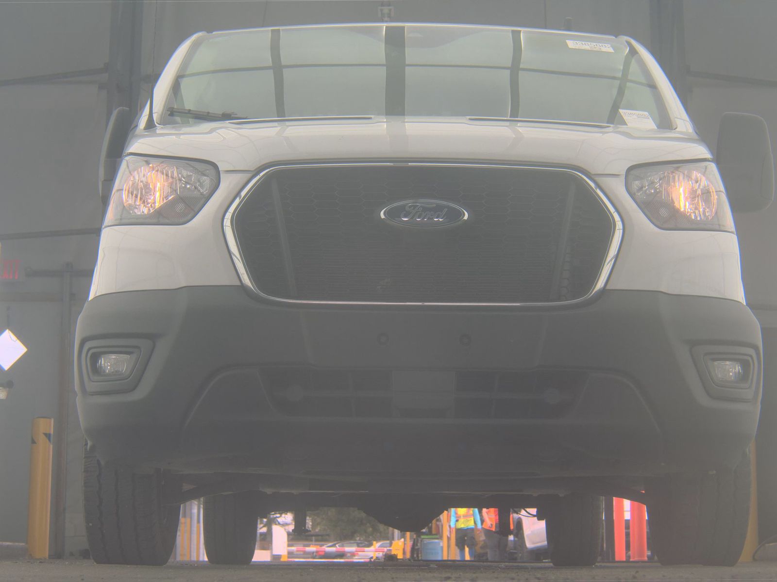 FORD TRANSIT 250 - 4