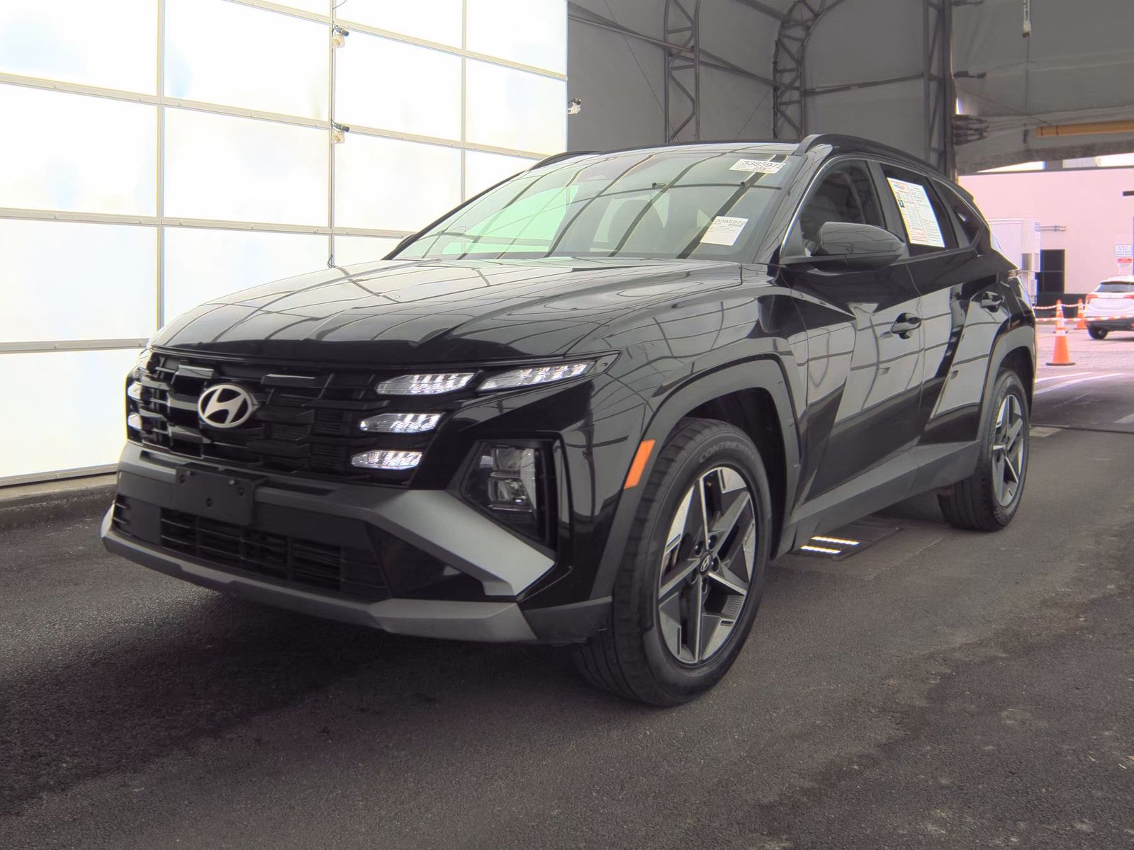 HYUNDAI TUCSON - 1