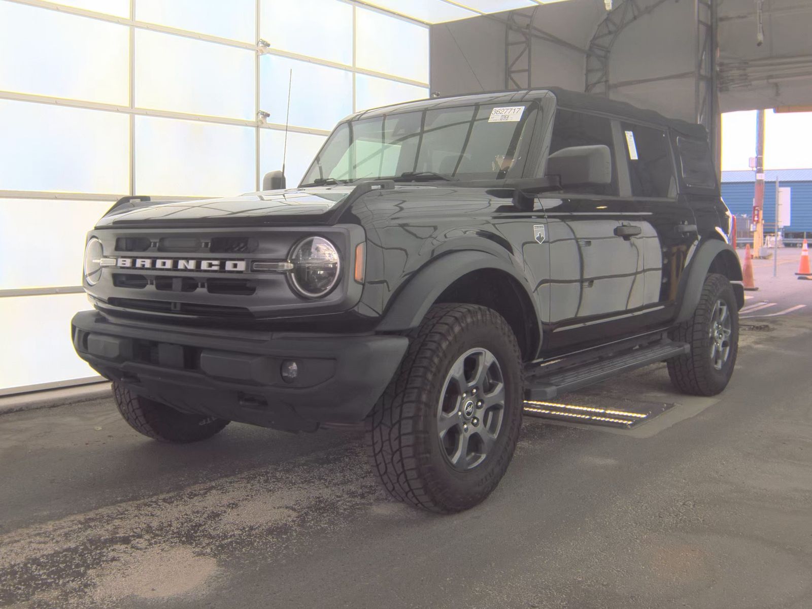 FORD BRONCO - 1