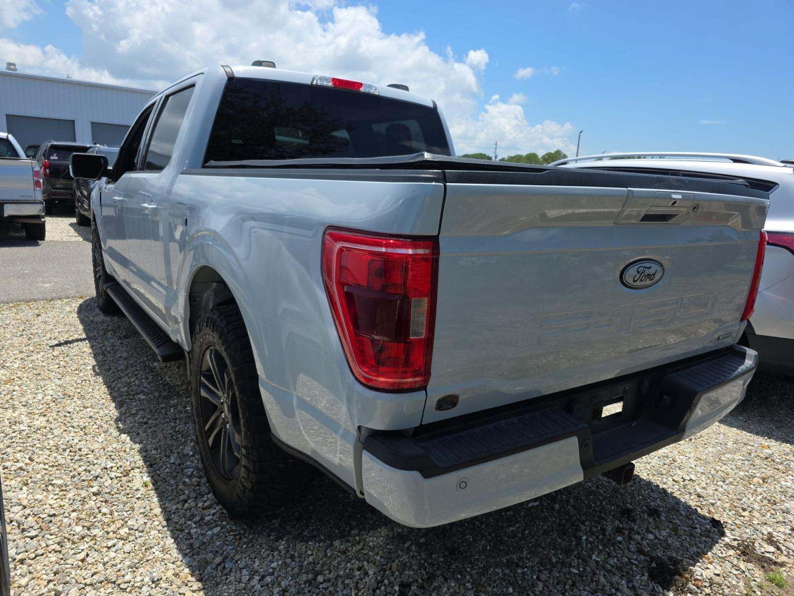 FORD F-150 - 4