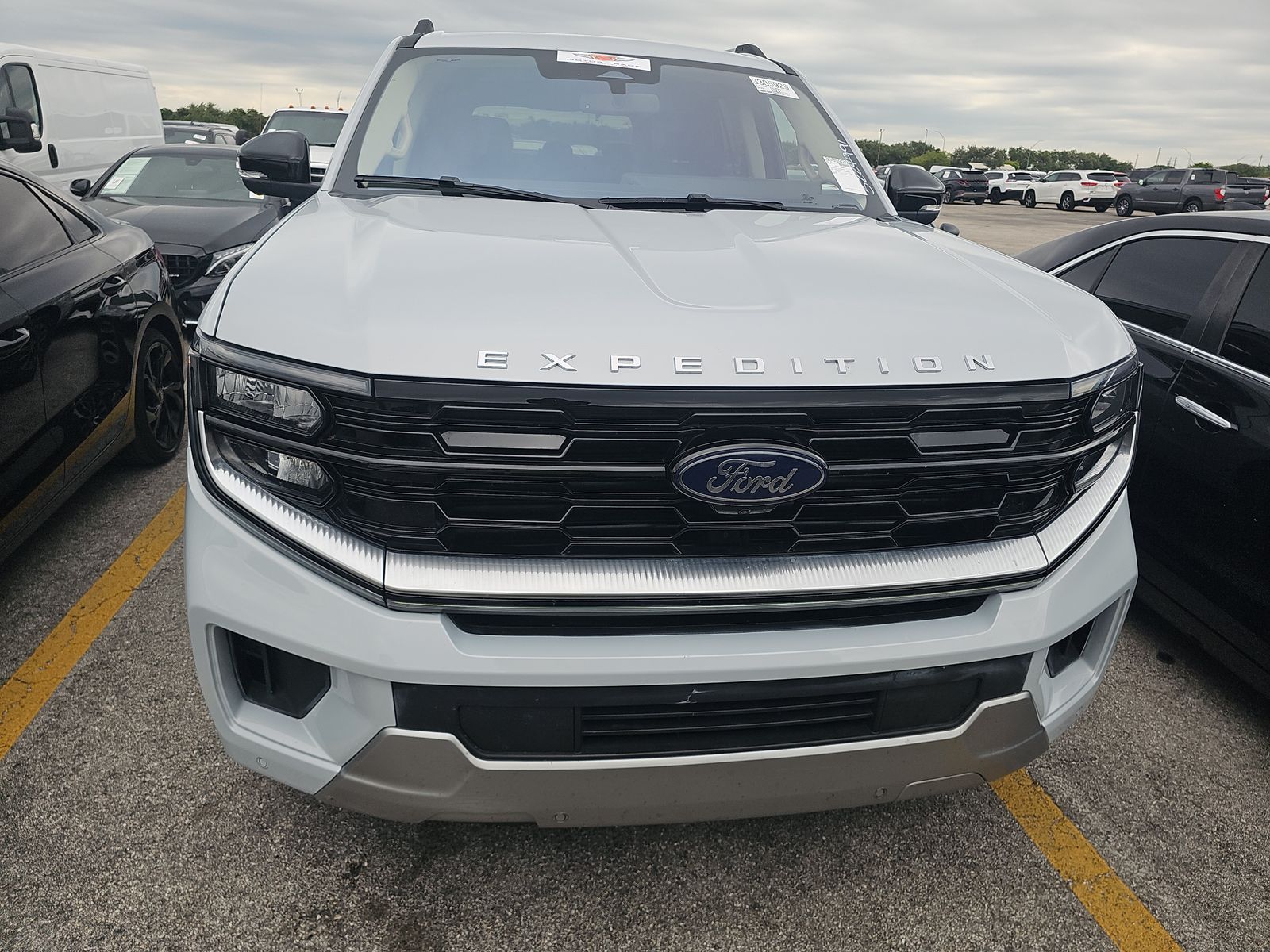 FORD EXPEDITION - 3