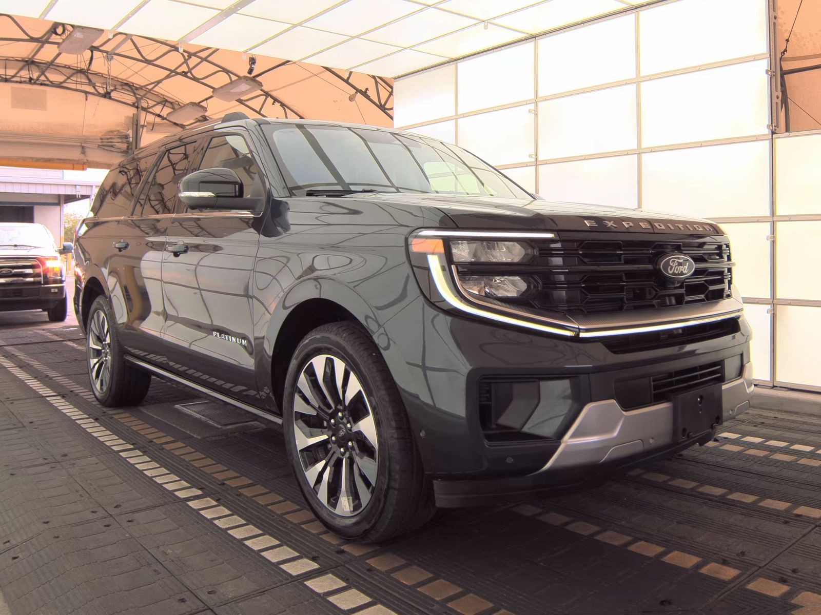 FORD EXPEDITION MAX - 5