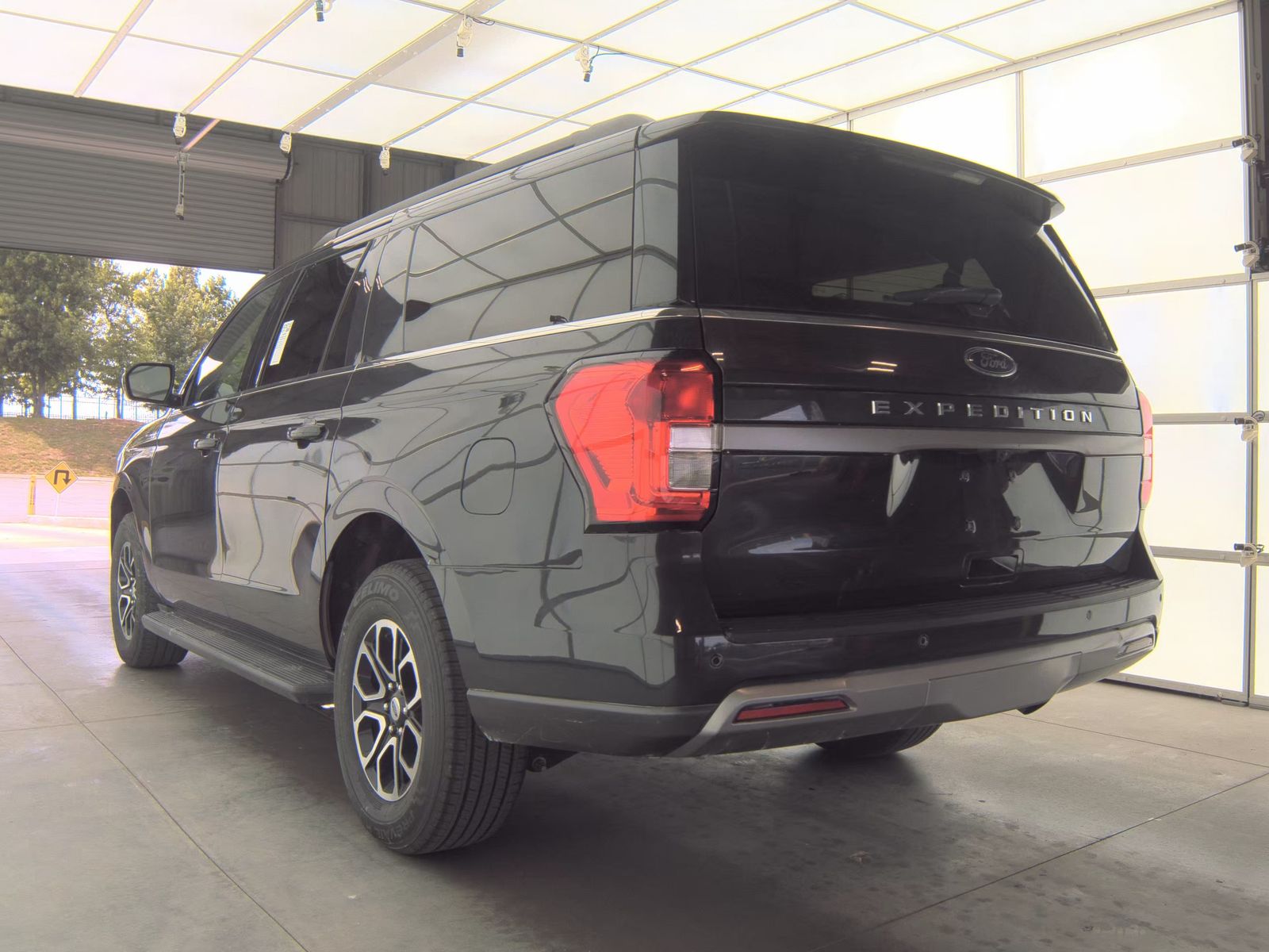 FORD EXPEDITION MAX - 9