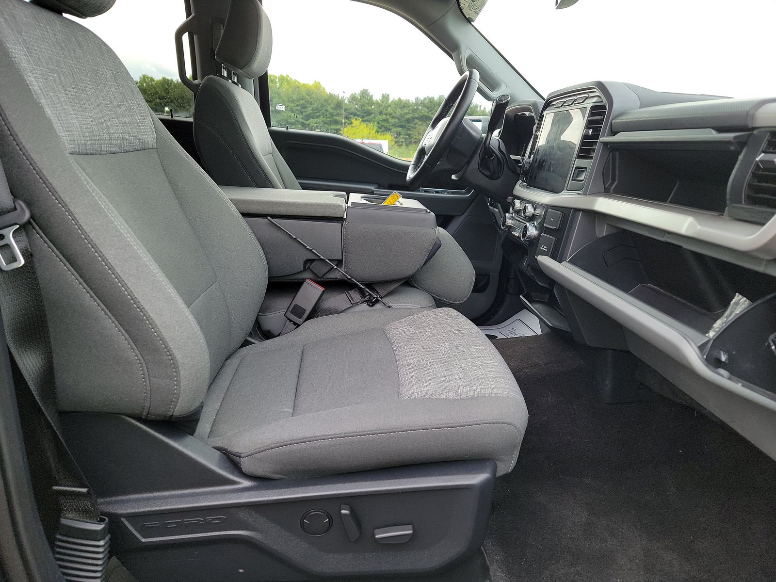 2022 Ford F-150 XLT AWD