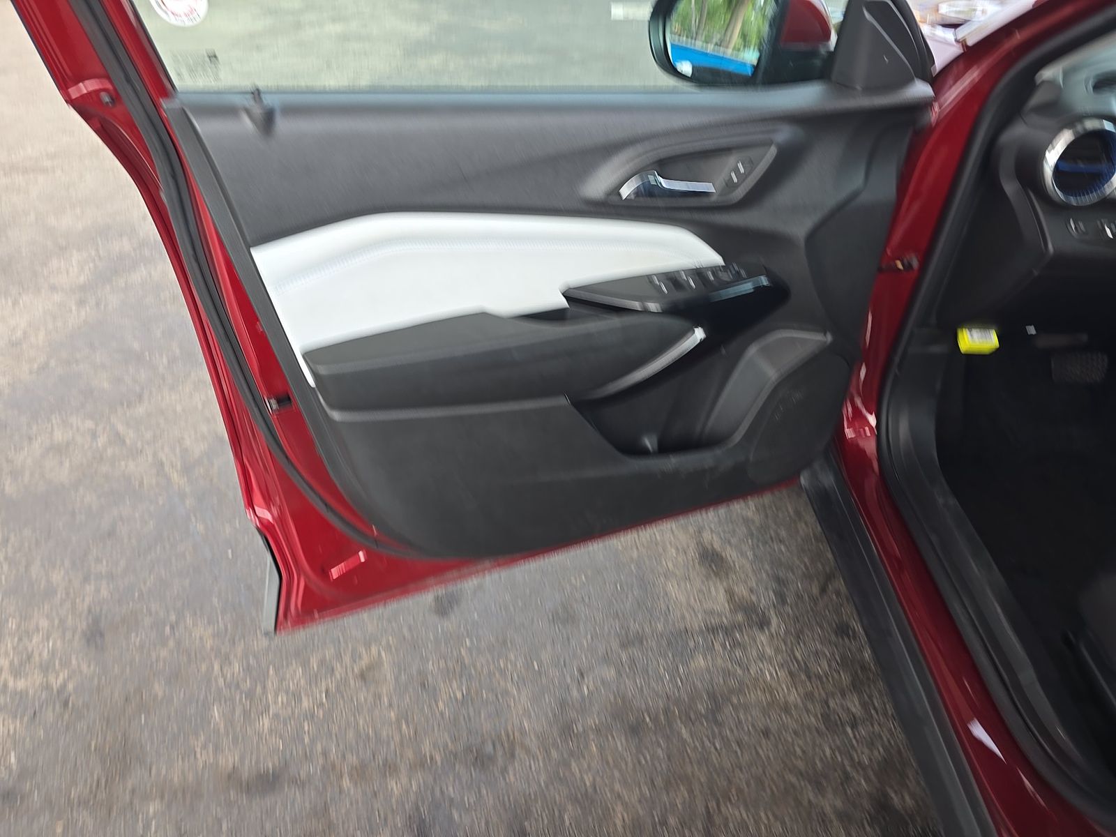 CHEVROLET TRAX - 10
