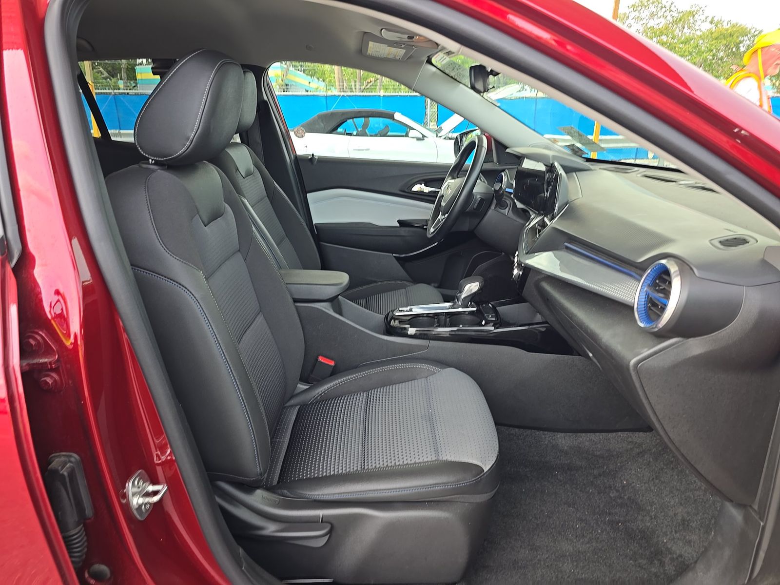CHEVROLET TRAX - 9