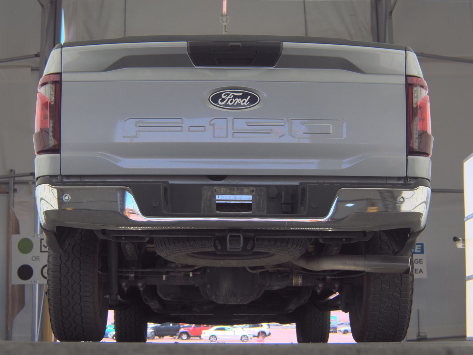 FORD F-150 - 8