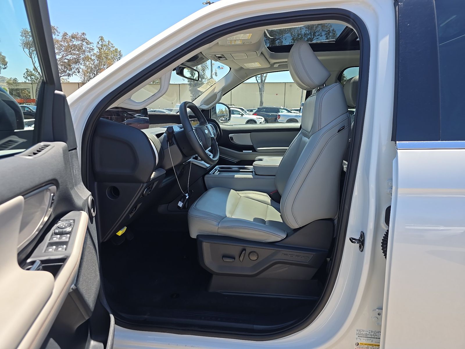 FORD EXPEDITION - 8