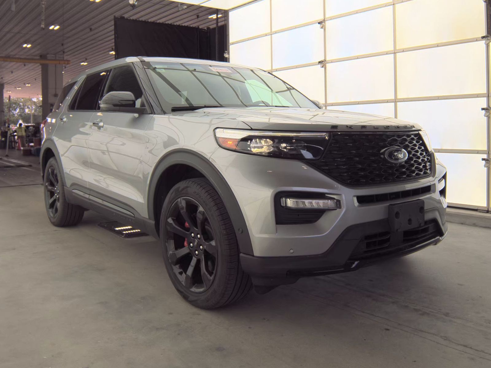 FORD EXPLORER - 5