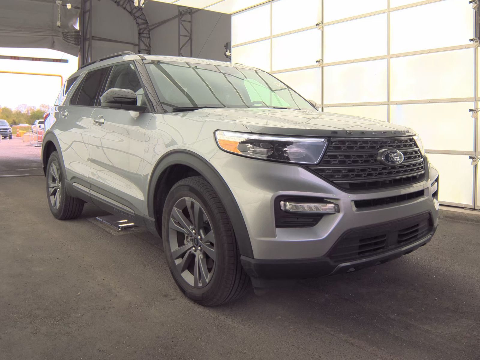FORD EXPLORER - 5
