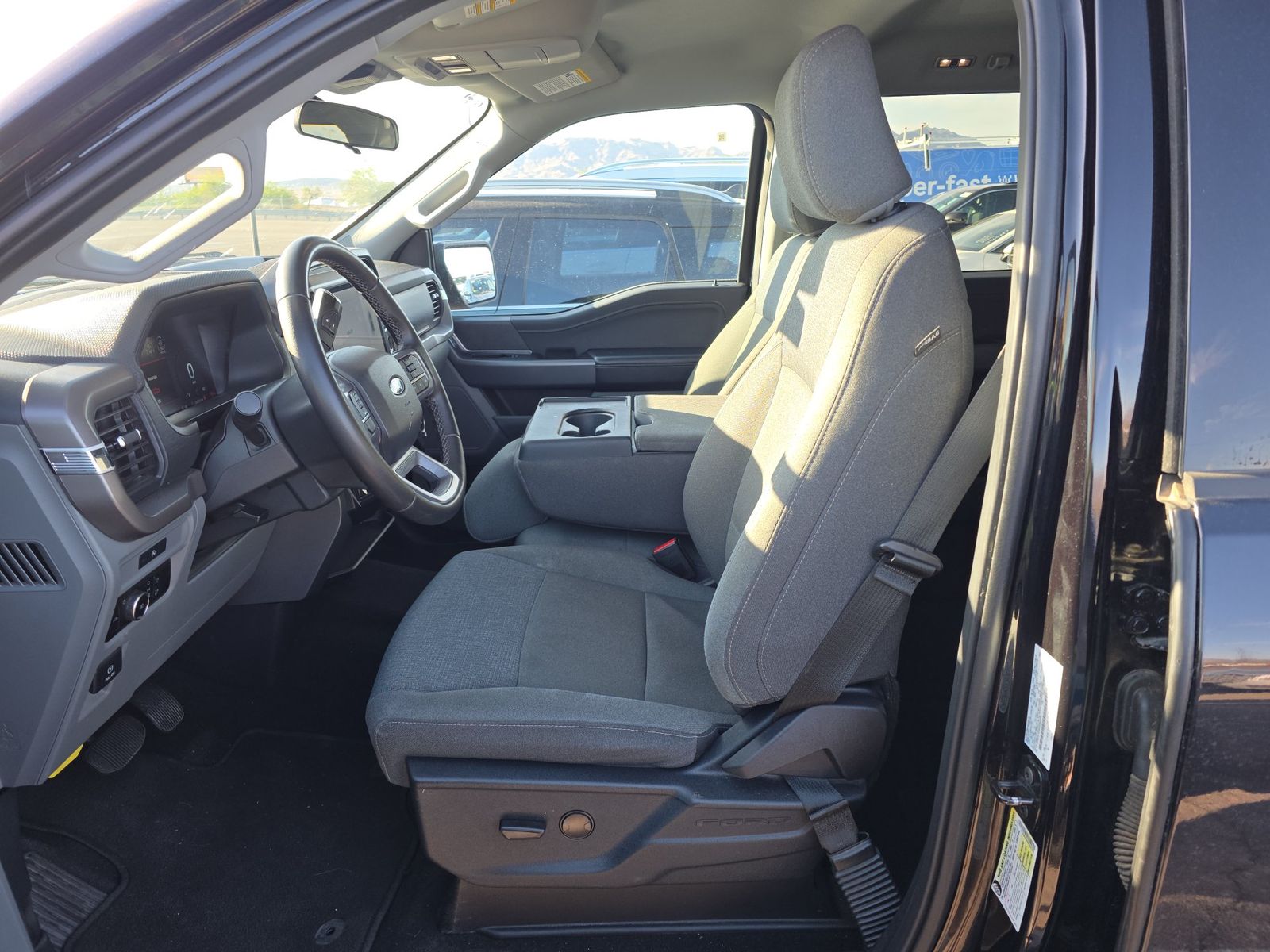 FORD F-150 - 8