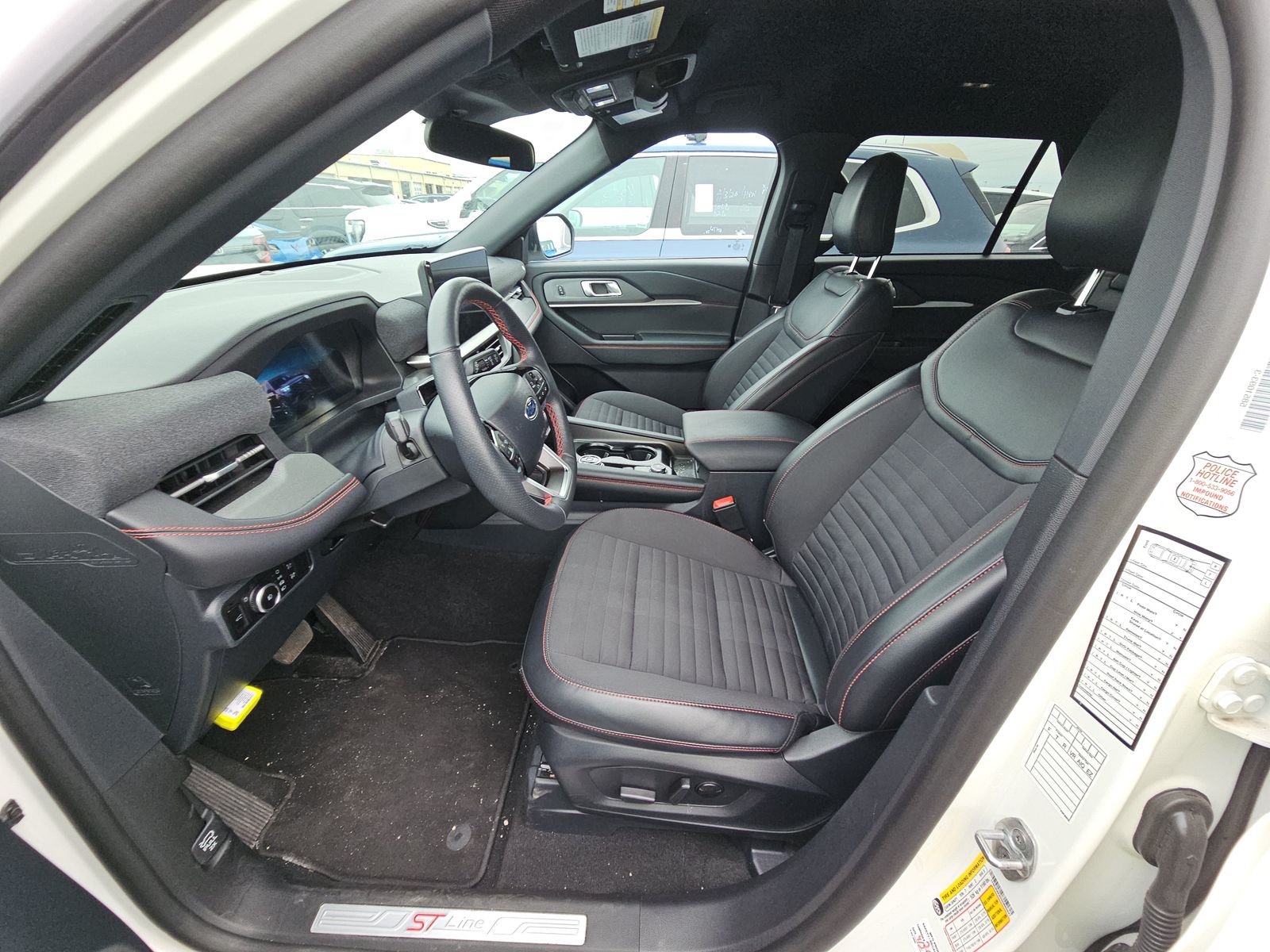 FORD EXPLORER - 8