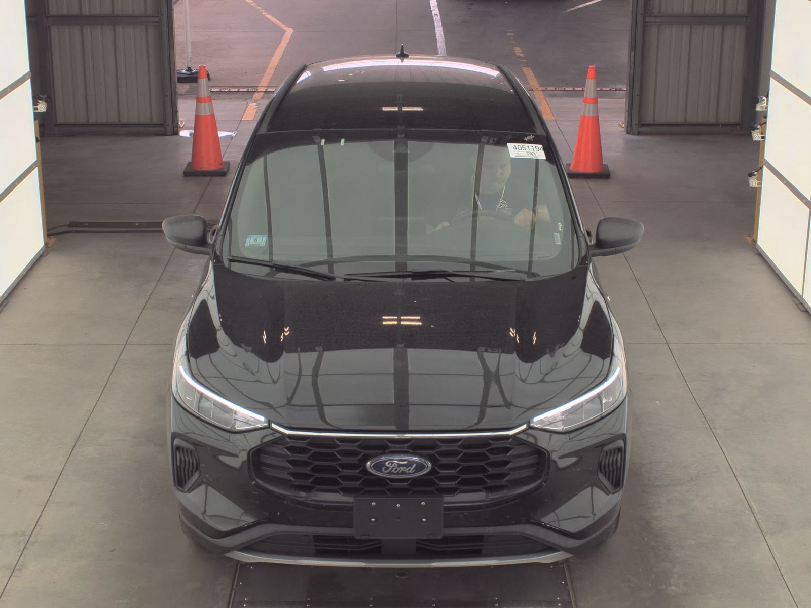 FORD ESCAPE - 3