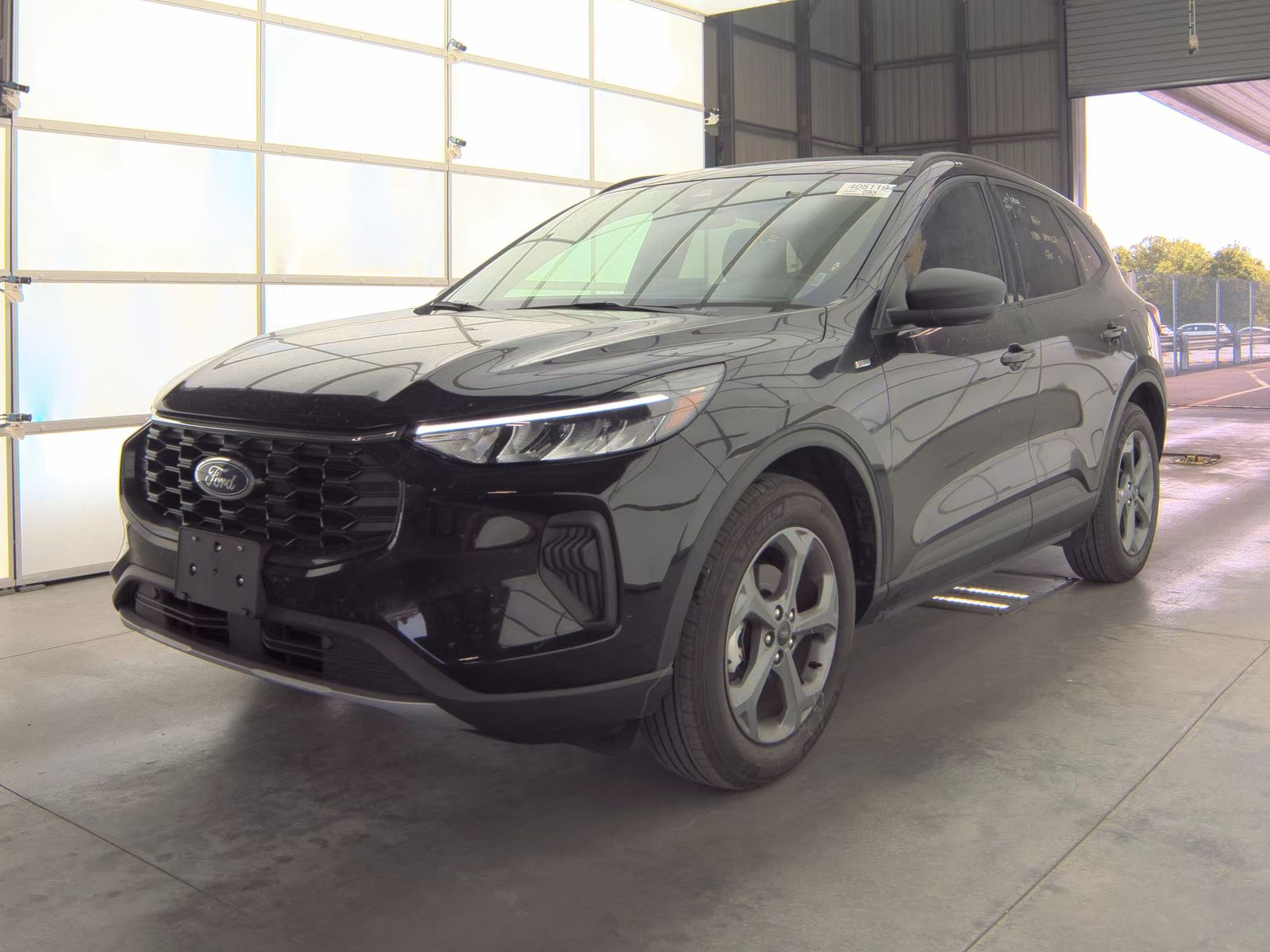 FORD ESCAPE - 1