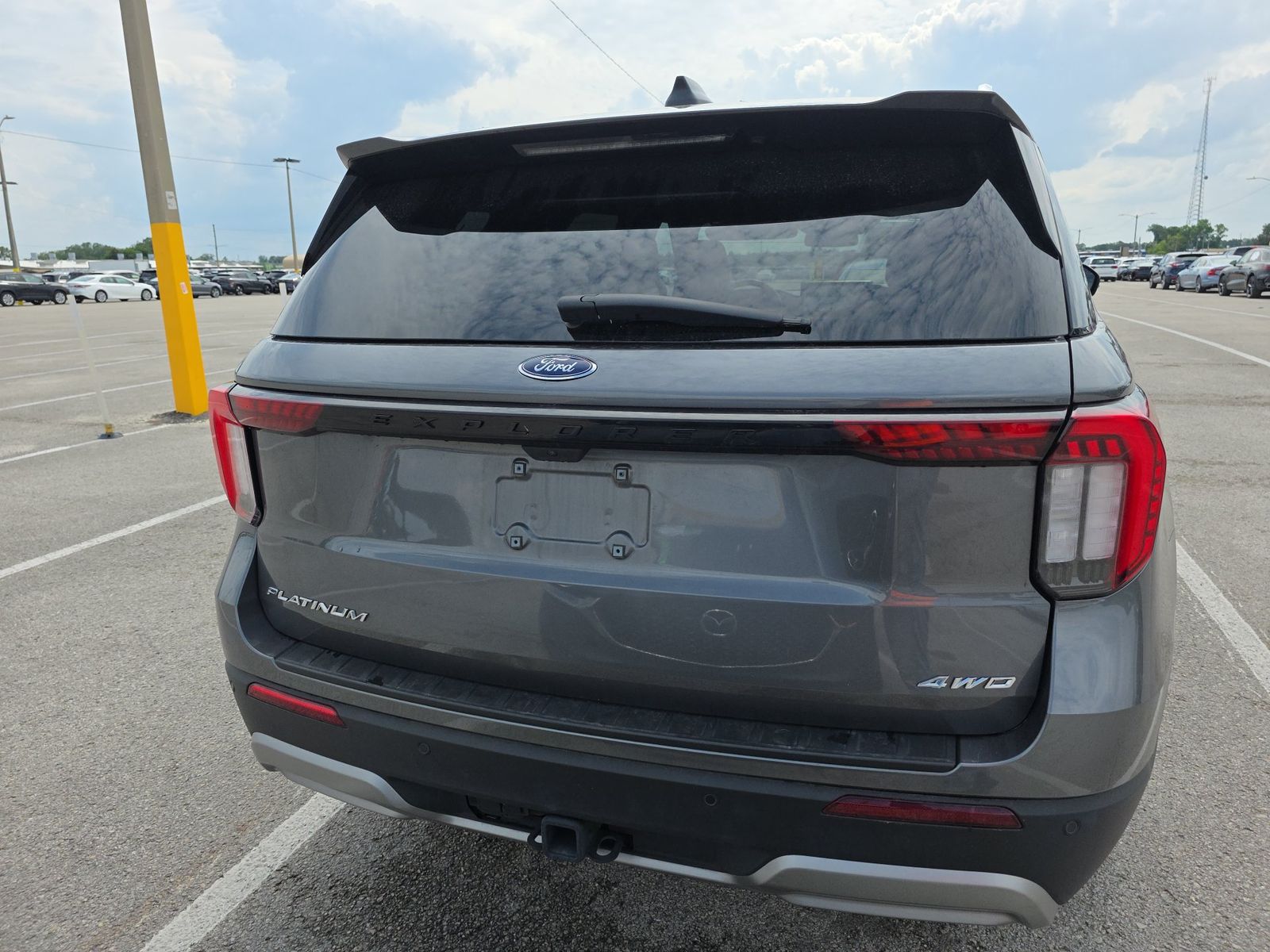 FORD EXPLORER - 6