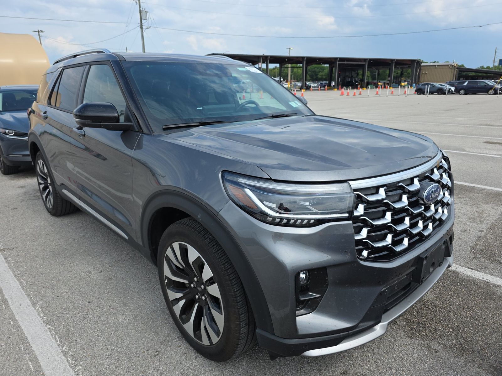 FORD EXPLORER - 4
