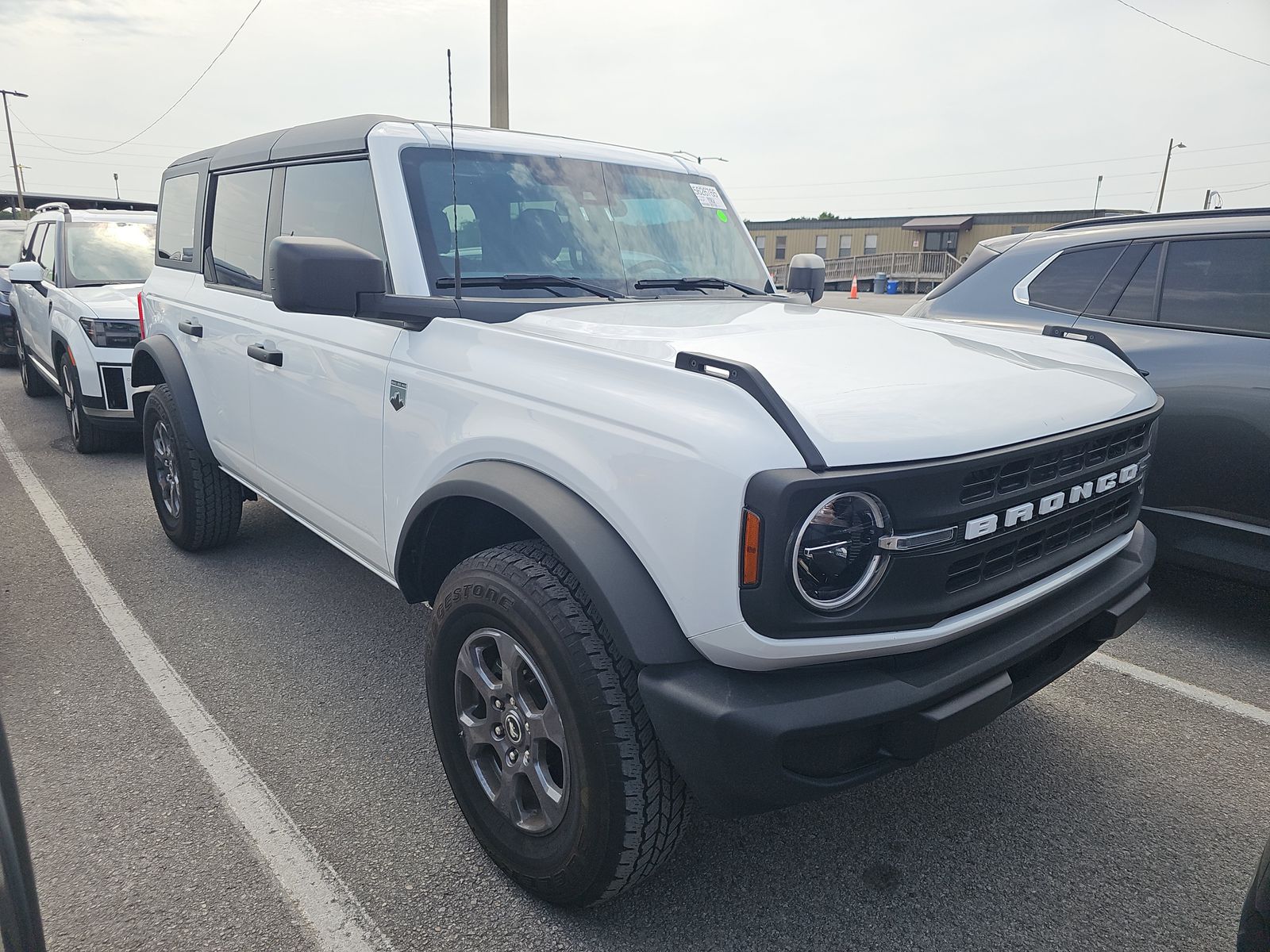 FORD BRONCO - 4