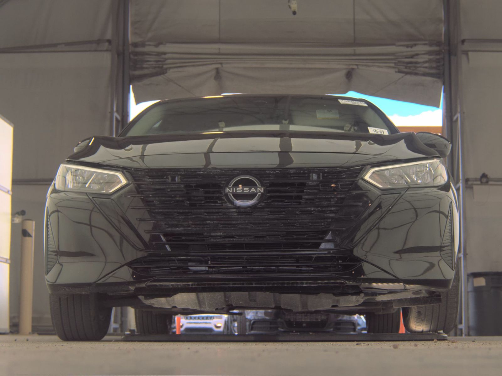 NISSAN SENTRA - 4
