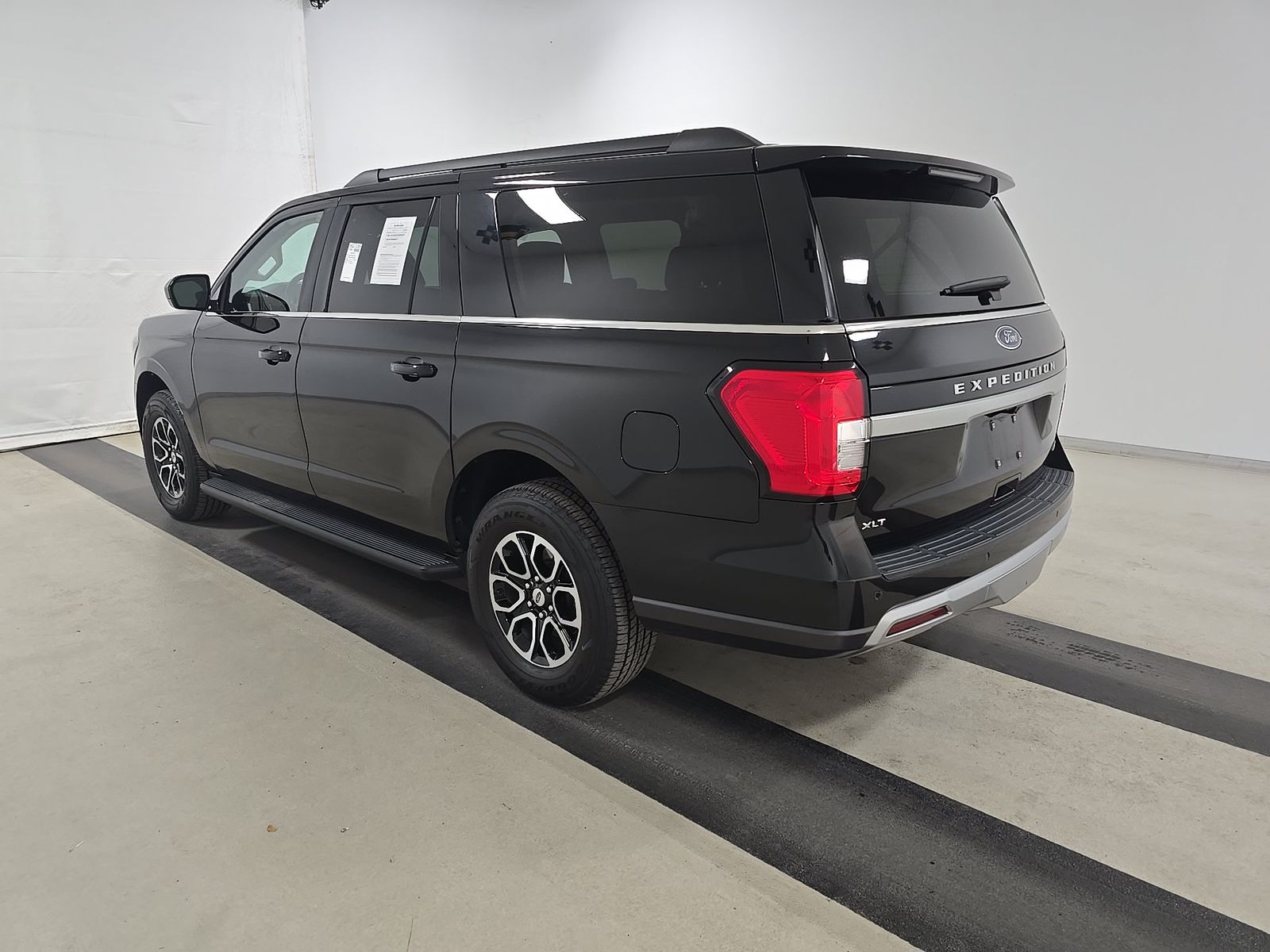 FORD EXPEDITION MAX - 7