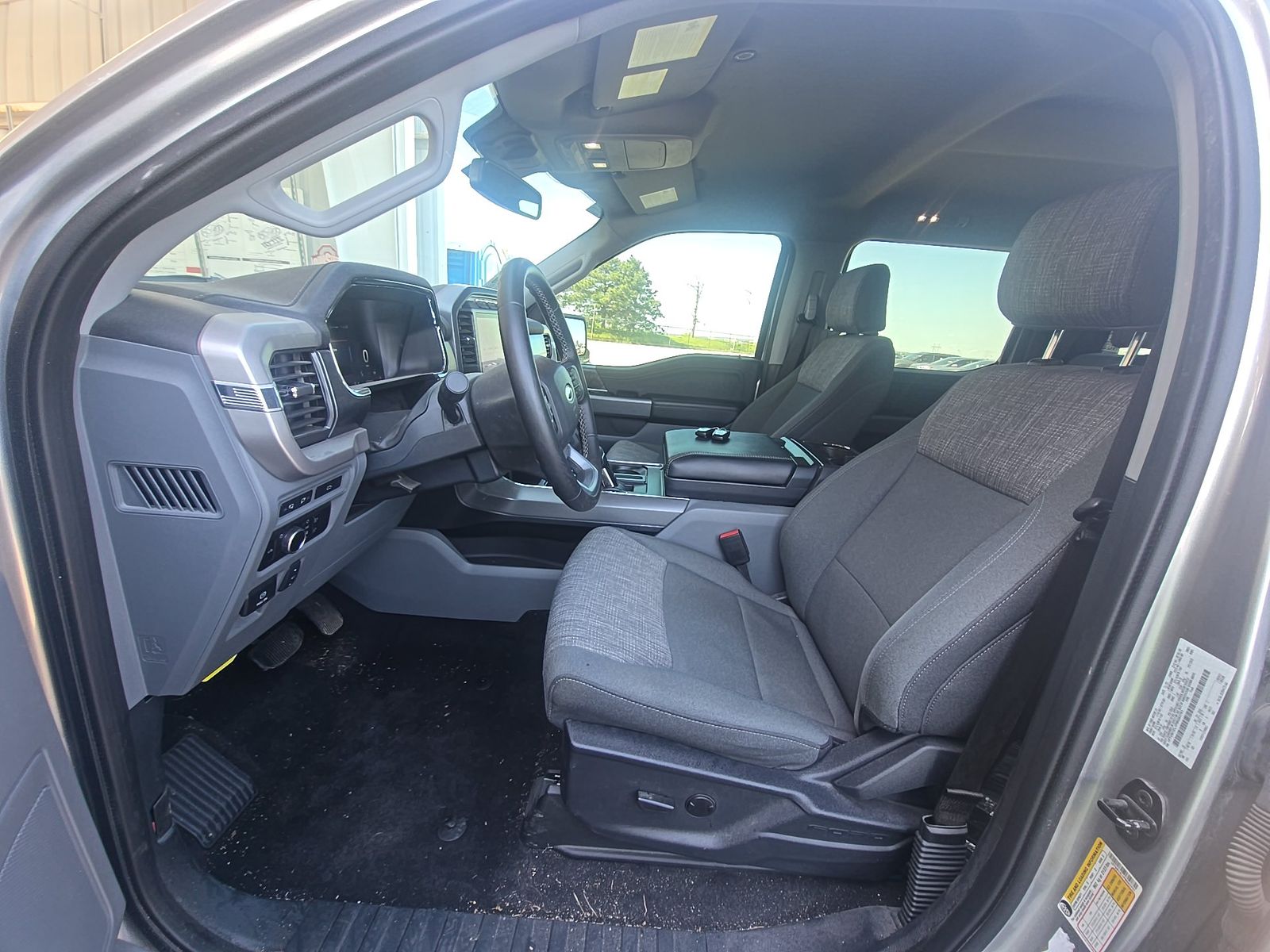 FORD F-150 - 8