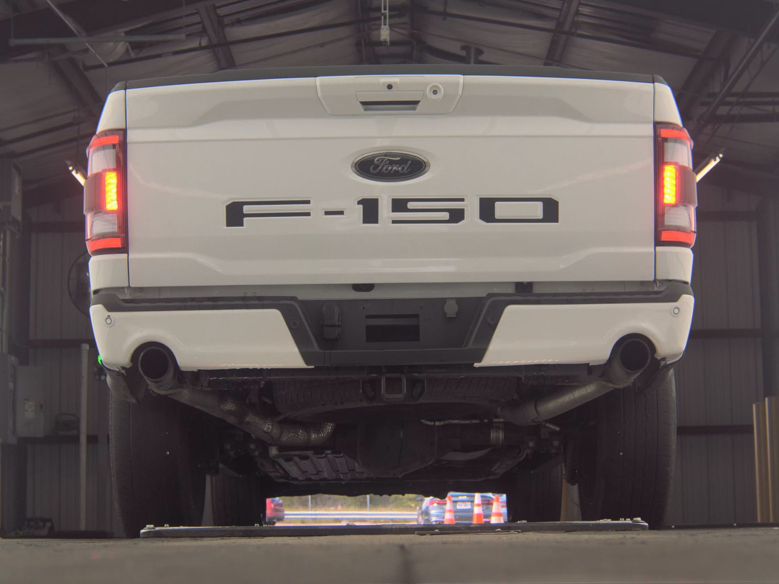 FORD F-150 - 8