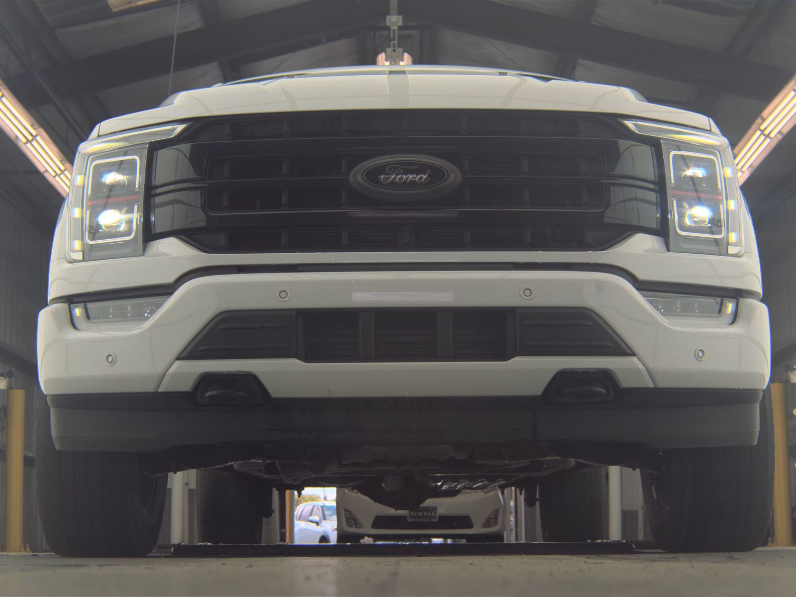FORD F-150 - 4