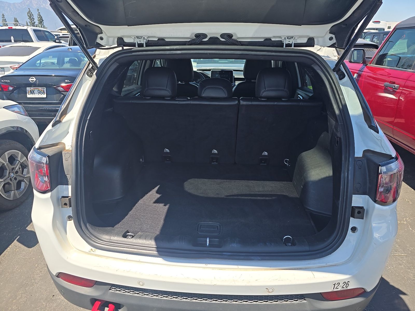 2025 Jeep Compass Trailhawk AWD