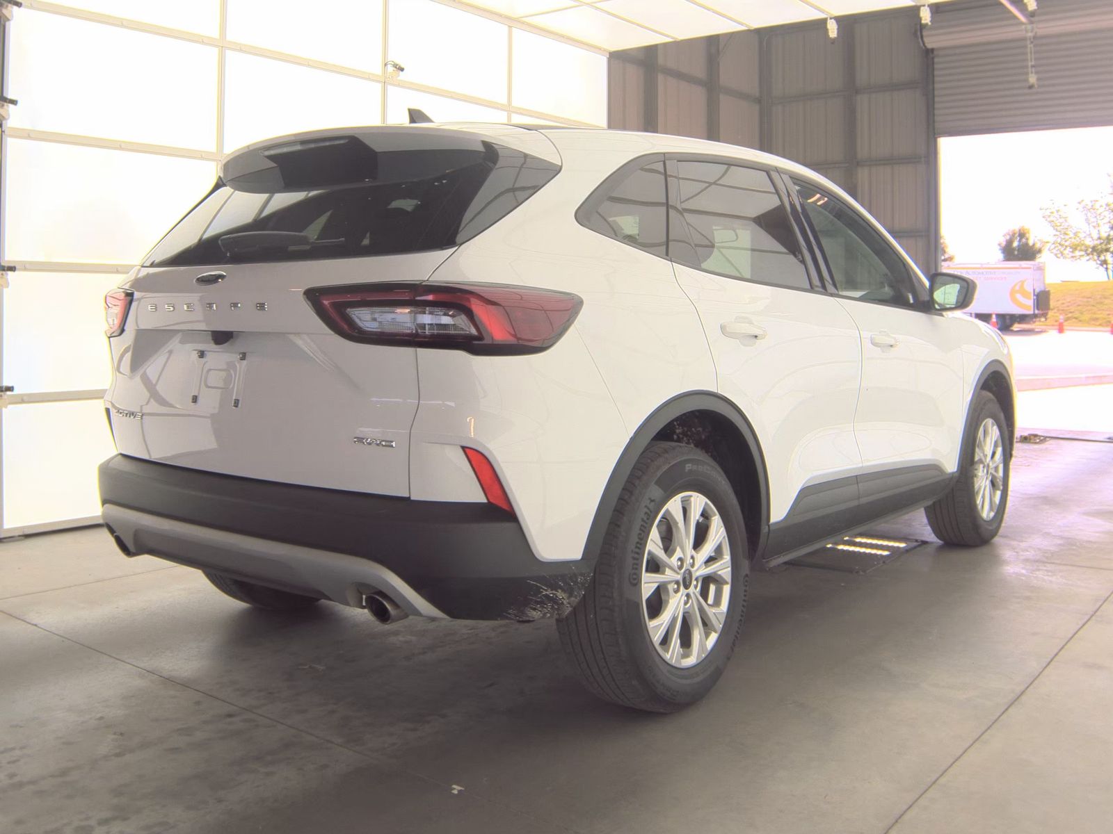 FORD ESCAPE - 6