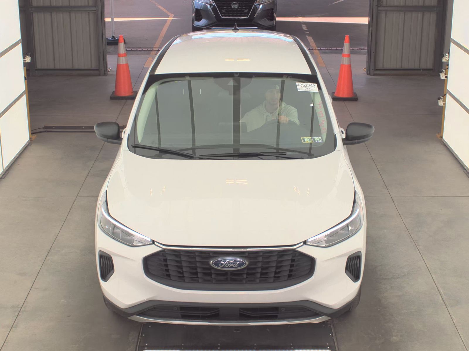 FORD ESCAPE - 3