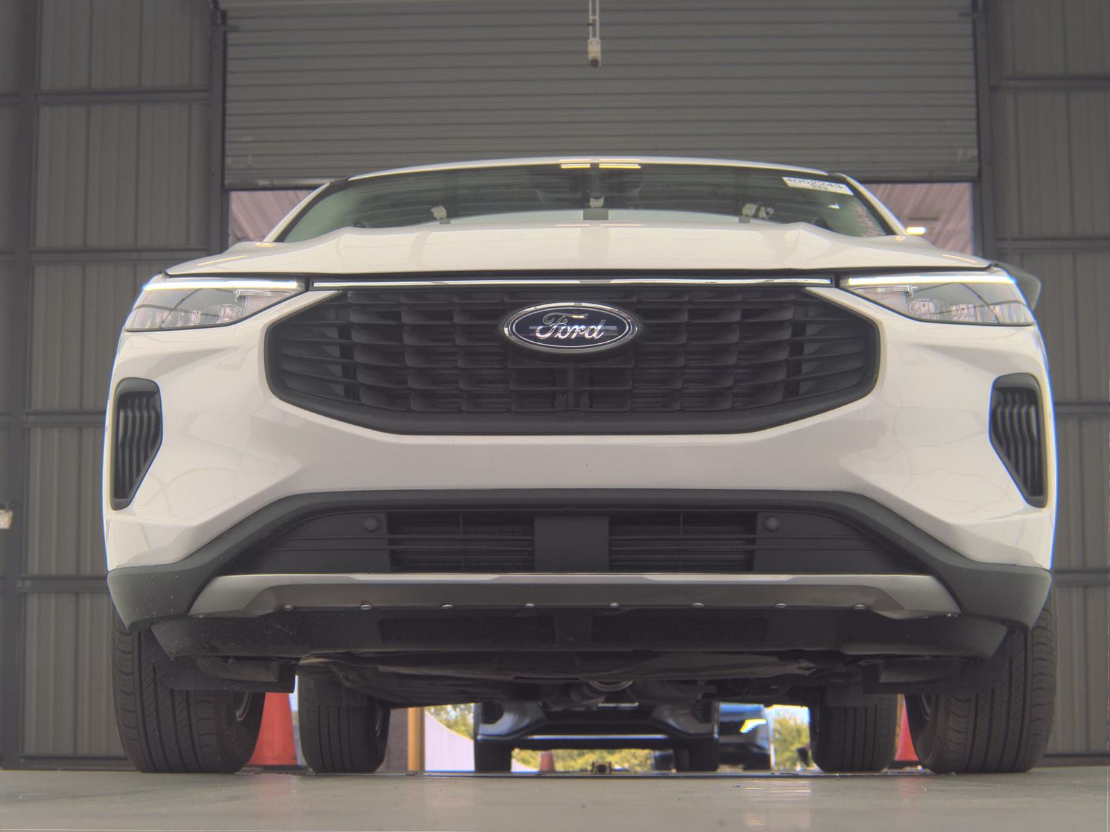 FORD ESCAPE - 4