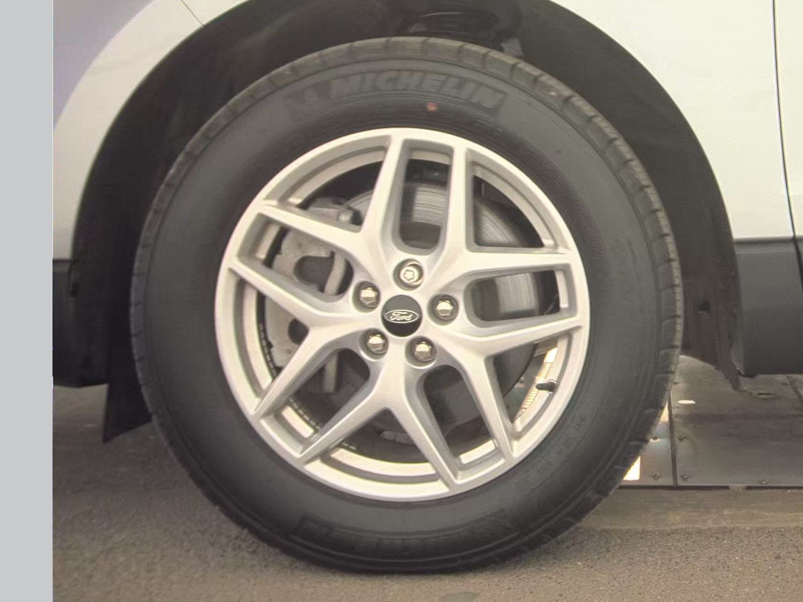 FORD EDGE - 10